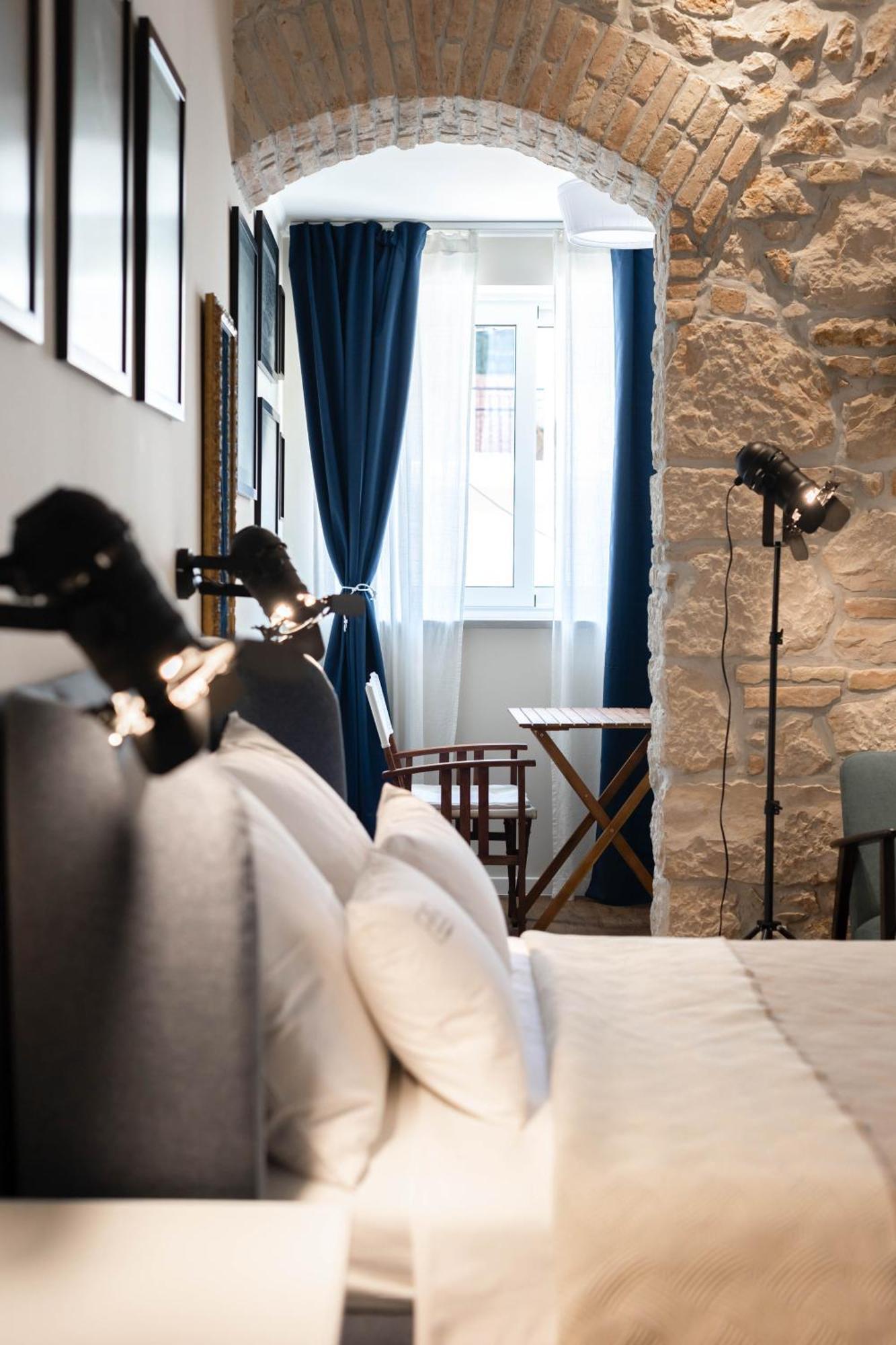 Photel Studio Apartments ซริกเวนิซา ภายนอก รูปภาพ